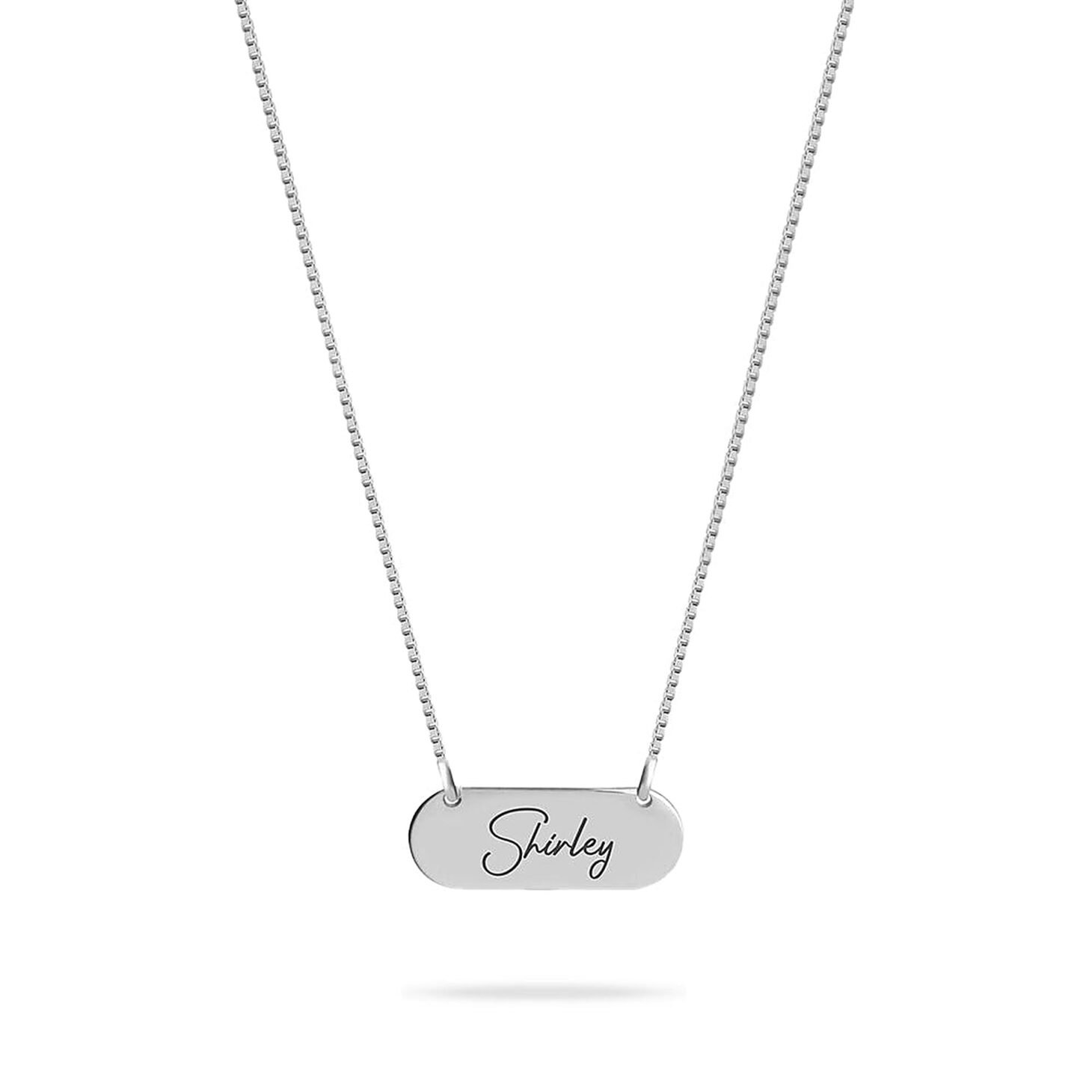 Bar Necklace With Name in Cursive